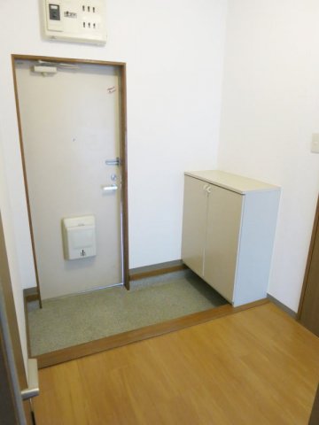 玄関　シンプルで使いやすい玄関です