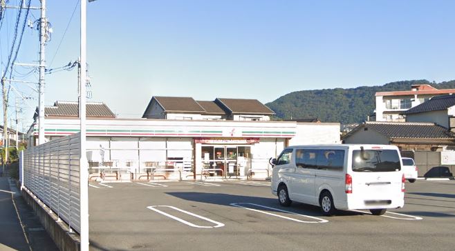 コンビニ　セブンイレブン 甲府音羽橋店（コンビニ）まで641m