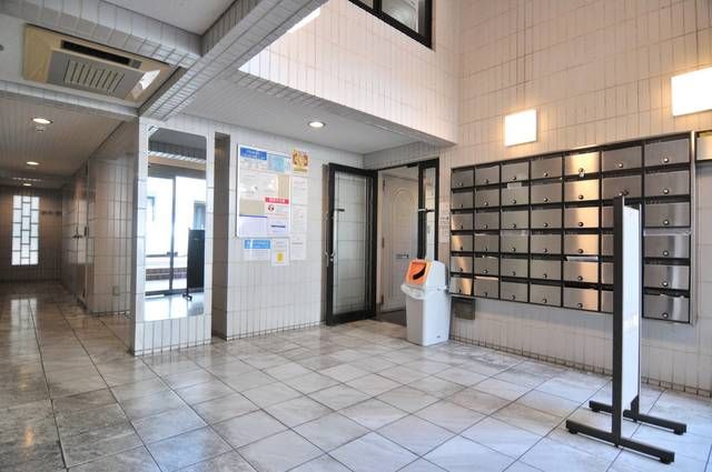 レジダンス・イン・三軒茶屋の外観写真