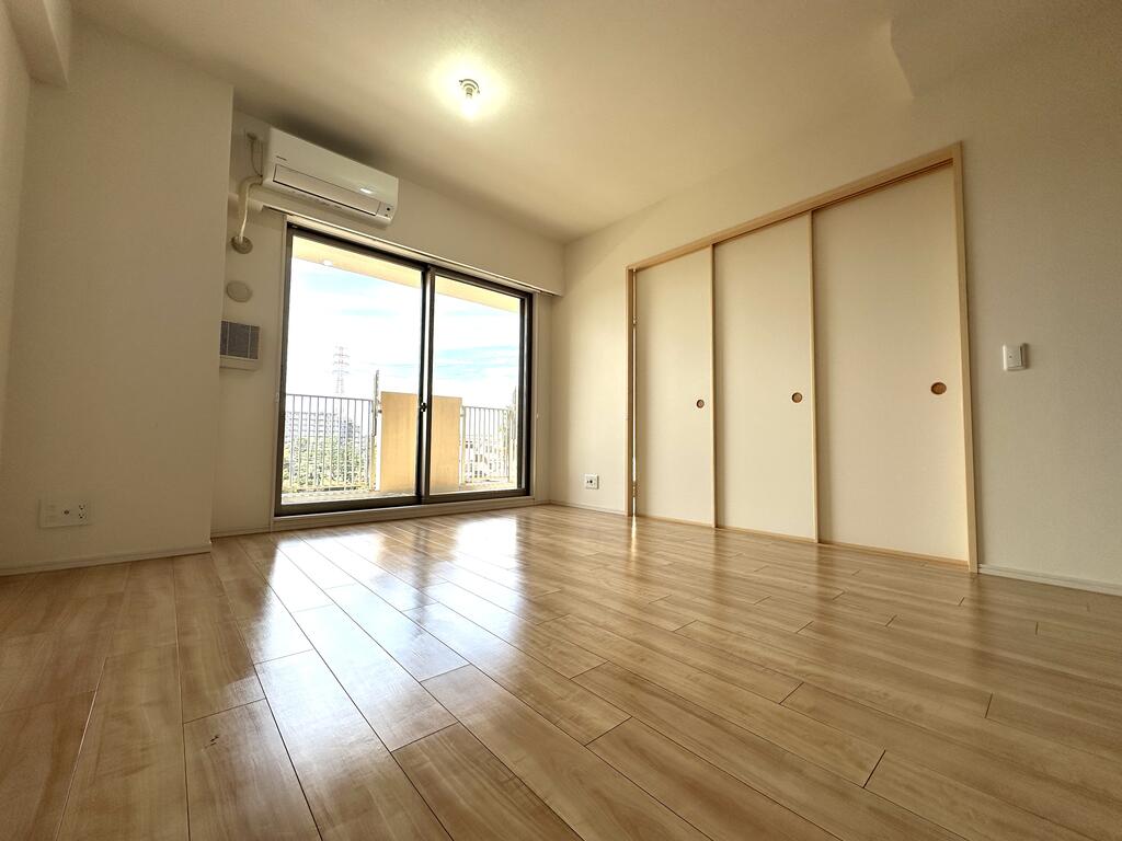 ヴェレーナシティ行徳II街区の居間写真