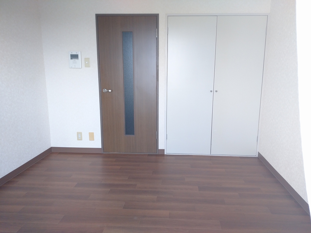 レクセル甲府の居間写真