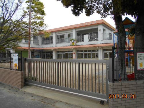 幼稚園・保育園　旭ケ丘保育園（幼稚園・保育園）まで422m
