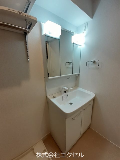 洗面設備　独立洗面台です。