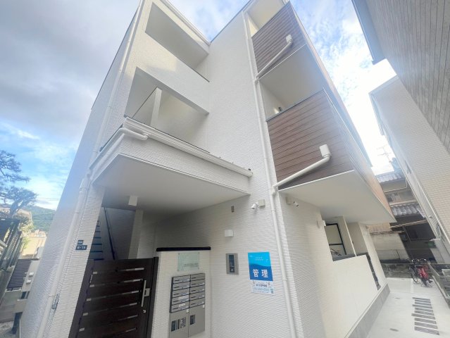 建物外観　綺麗な外観の素敵なお部屋があなたを待っています。