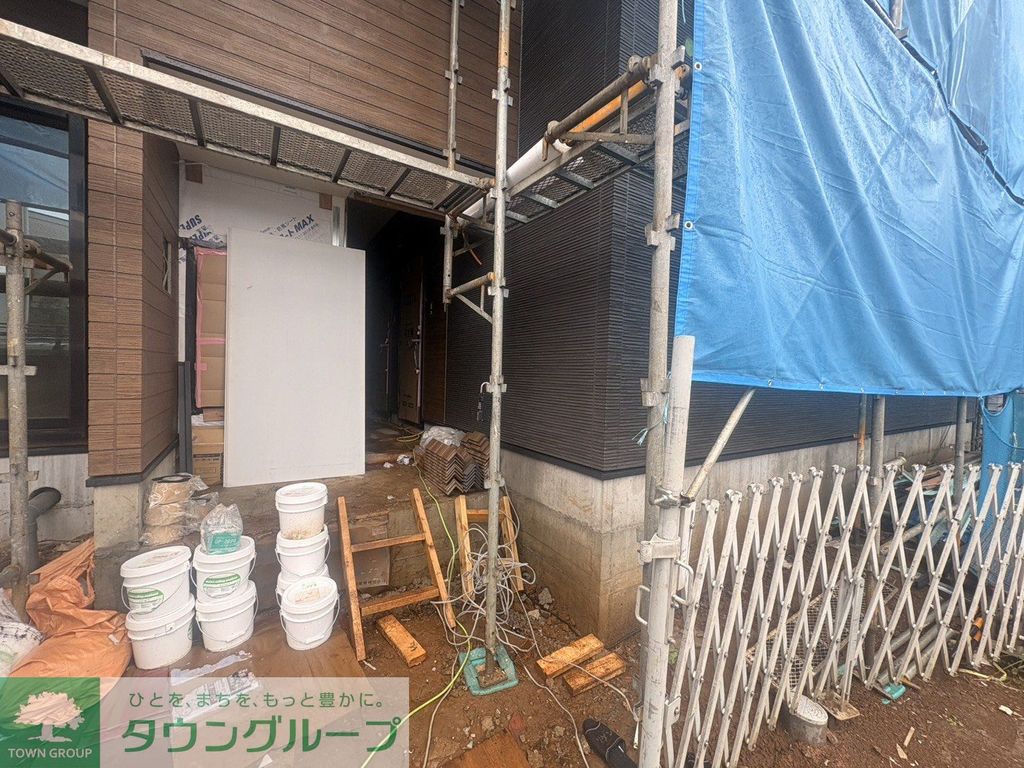 エントランス　建築中