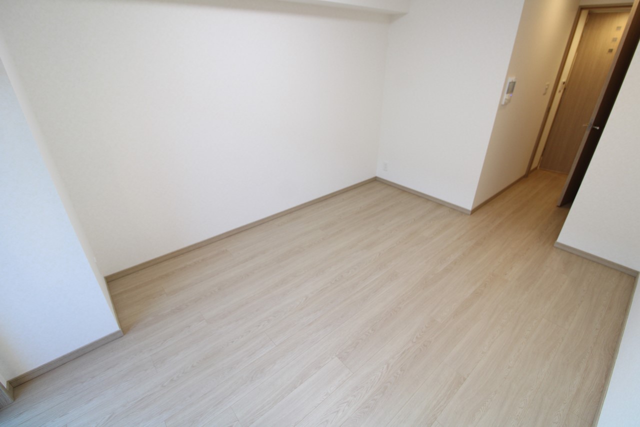 居室・リビング　※同物件、別部屋になります。