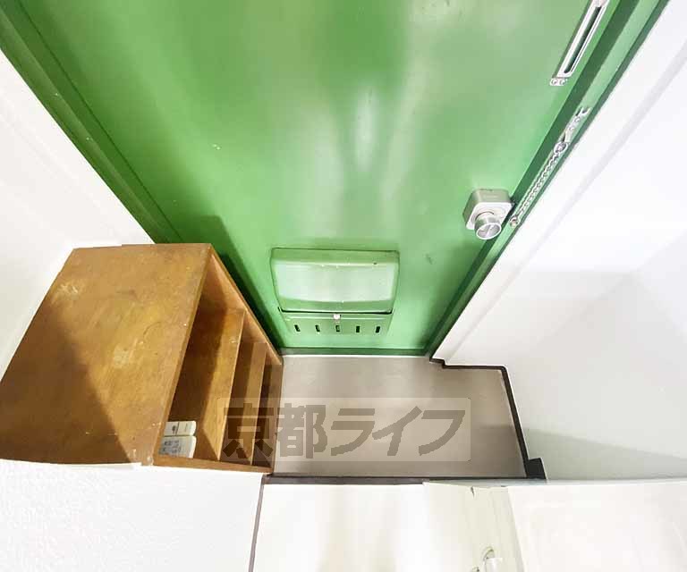 玄関　靴収納付きの玄関です