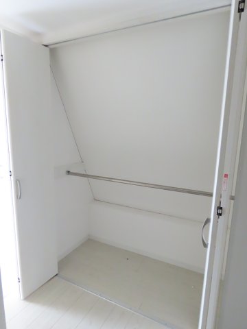収納　※同物件他部屋の参考写真です。