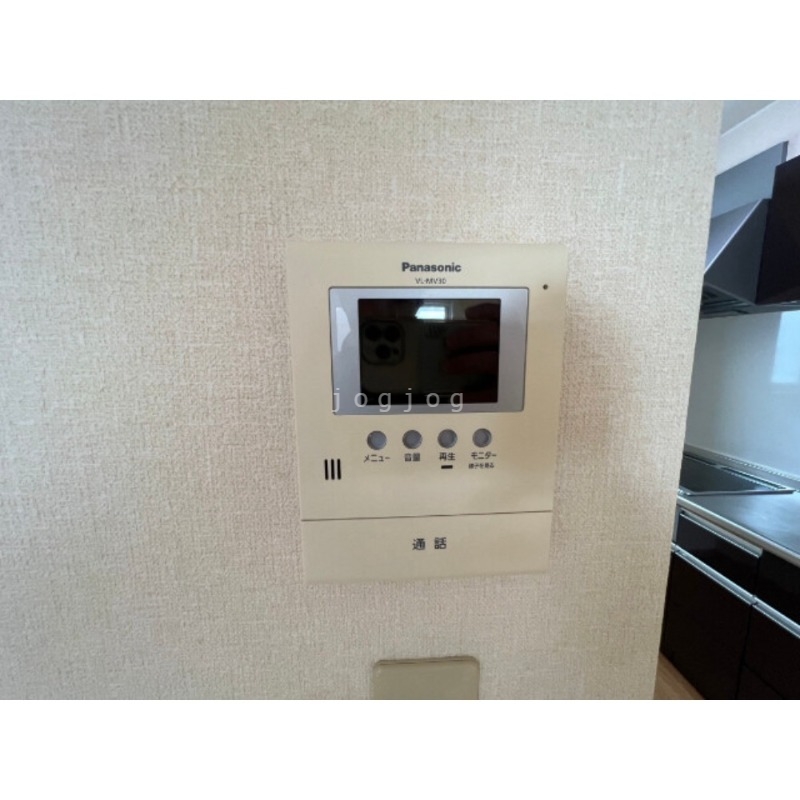セキュリティ　モニター付きインターホンで来客確認も安心です！