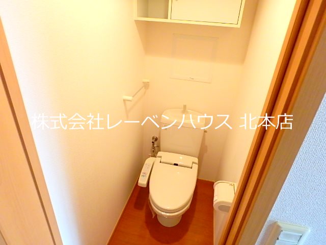 トイレ　同間取り別部屋参考写真です