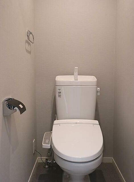 トイレ　※同仕様写真