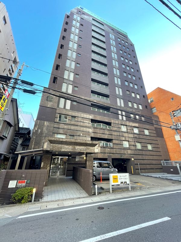 西鉄天神大牟田線 薬院駅 徒歩6分 築25年