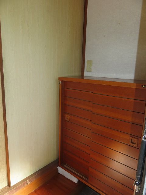 玄関　下駄箱