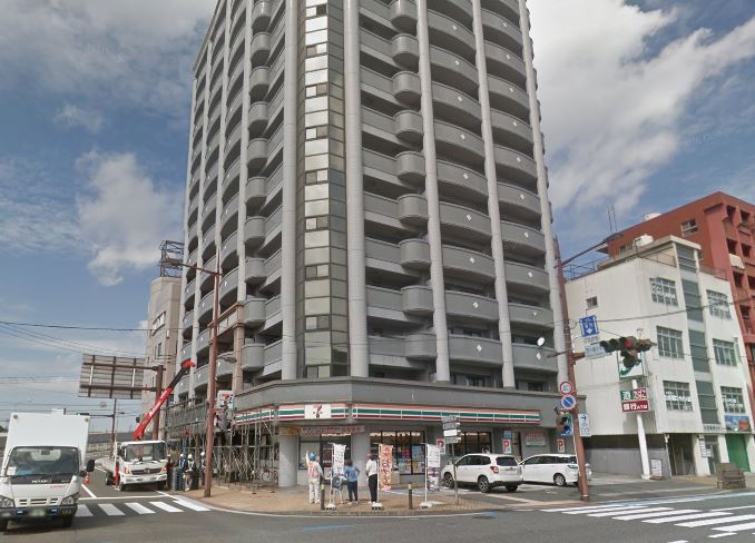 コンビニ　セブンイレブン小倉竪町店（コンビニ）まで301m