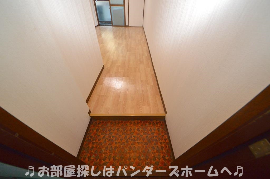 ツインプラザ中宮の玄関写真