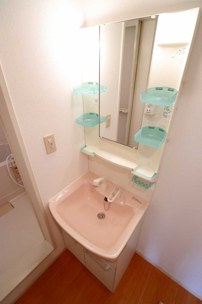 洗面設備　※同物件、別部屋になります。