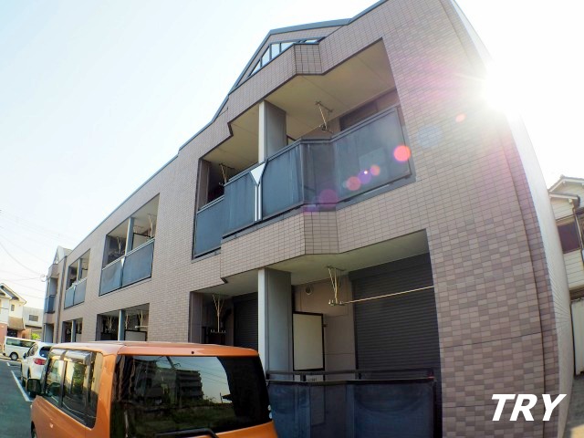 建物外観　重量鉄骨仕様
