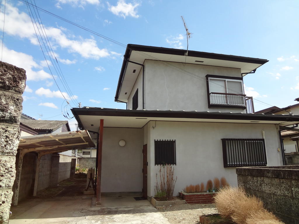 青山住宅の建物外観