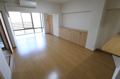居室・リビング　※同物件、別部屋になります。