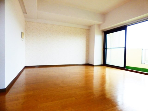 居室・リビング　※写真は他号室です