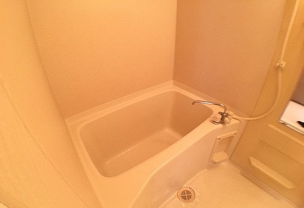 バス・シャワールーム　日々の暮らしに欠かせないお風呂です