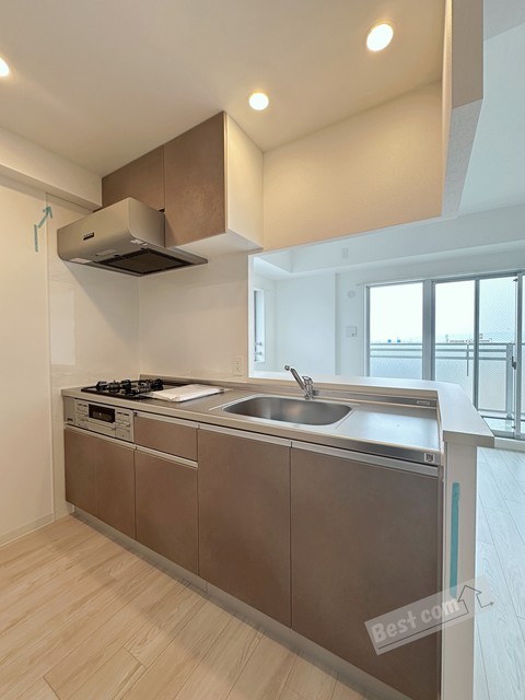 キッチン　対面キッチンでお料理も楽しく♪