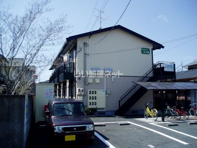 倉敷市浜ノ茶屋のアパートの建物外観