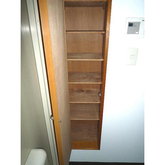 収納　写真は別のお部屋のものです（現況優先）