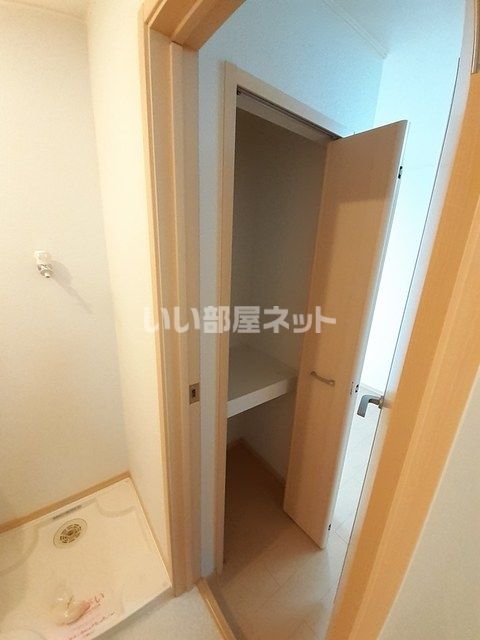 【新居浜市喜光地町のアパートのその他】