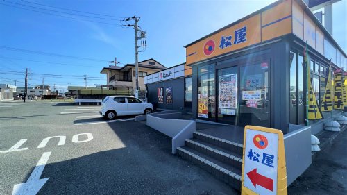 飲食店　松屋 沼津店(松のや併設)（飲食店）まで971m