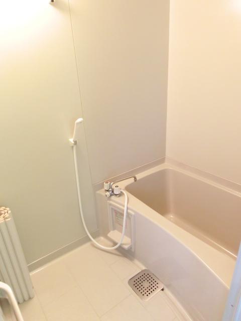 バス・シャワールーム　風呂