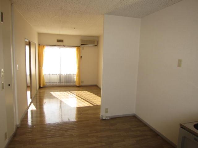 居室・リビング　リビング