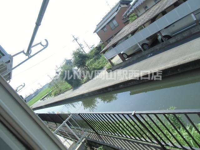 庭　同タイプのお部屋の写真です