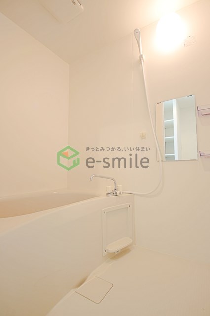 バス・シャワールーム　日々の疲れを癒すお風呂付です