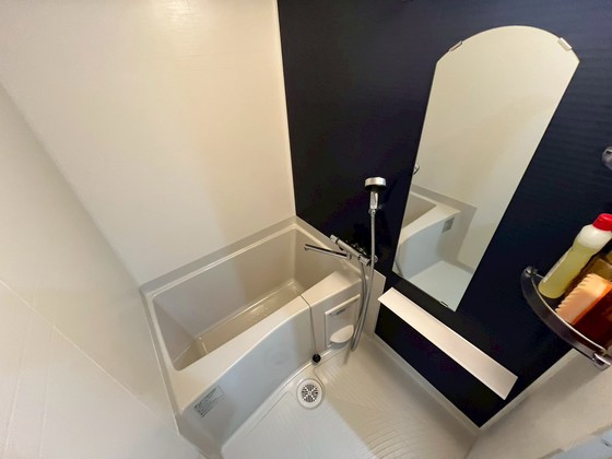 バス・シャワールーム　※他部屋の写真です。現況優先。