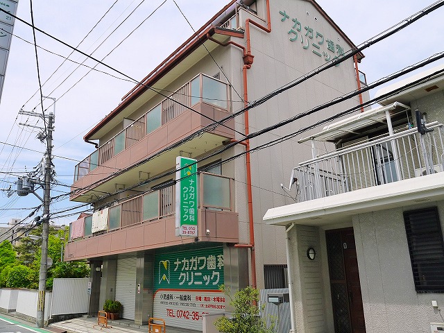 病院　ナカガワ歯科クリニック（病院）まで102m