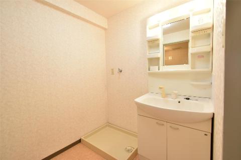 マカハ・イースト　洗面設備　洗面