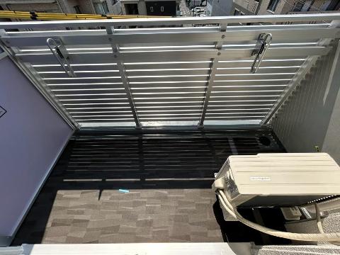 バルコニー　ベランダ