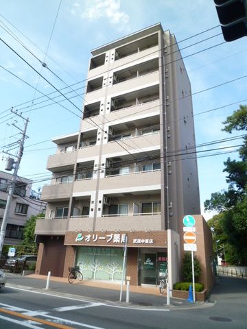 川崎市中原区下小田中のマンションの建物外観