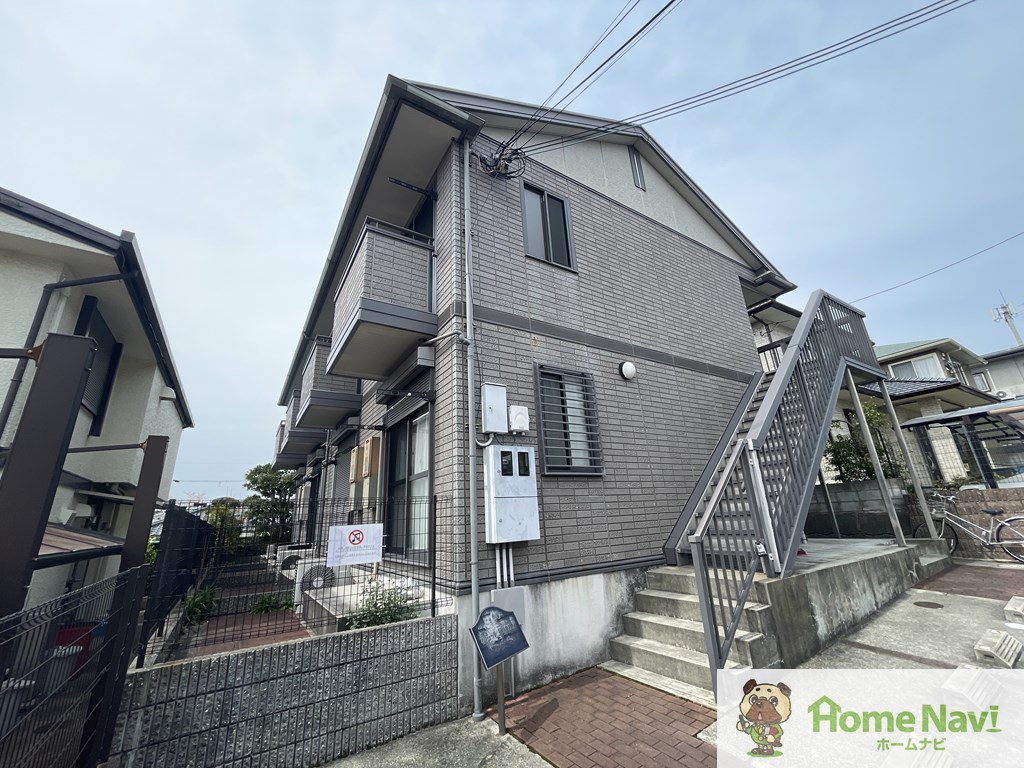 バルコニー　南向きで日当たり良好です。