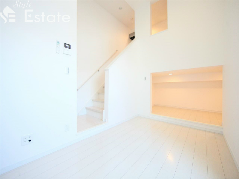 居室・リビング　洋室5.1帖　エアコン付