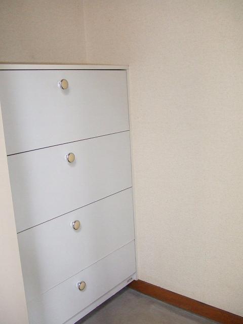 玄関　玄関収納