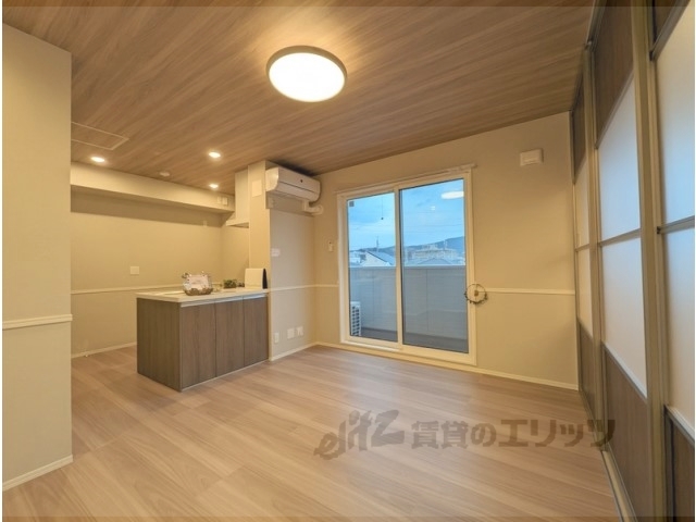 居室・リビング　リビング