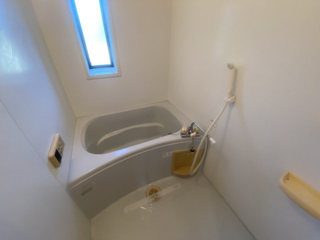 バス・シャワールーム　追い焚き機能付き