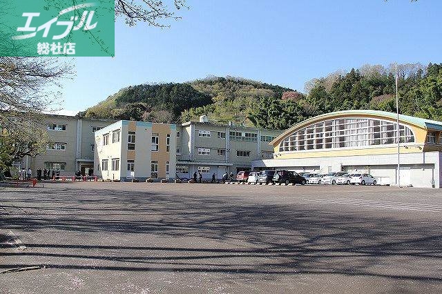 小学校　倉敷市立天城小学校（小学校）まで636m