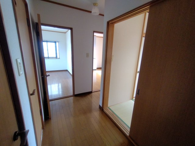 その他　玄関ホール