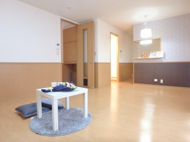 居室・リビング　図面と現状に相違がある場合には現状を優先