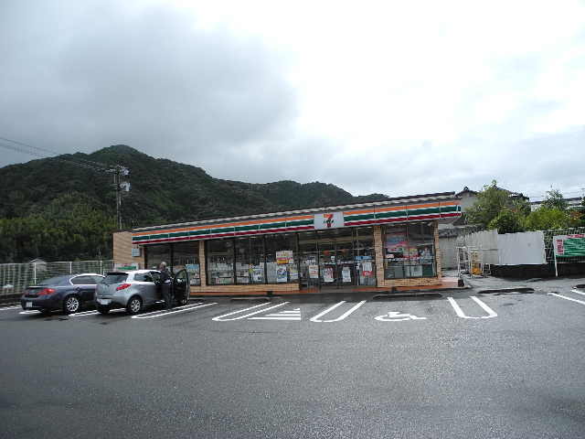 コンビニ　セブンイレブン 長崎中里町店（コンビニ）まで1124m