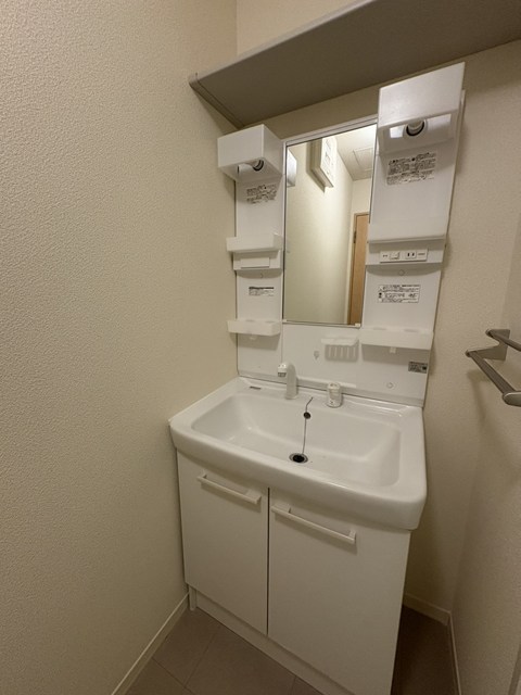 洗面設備　103号室写真