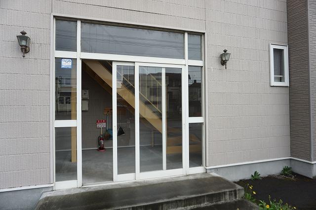 エントランス　エントランス